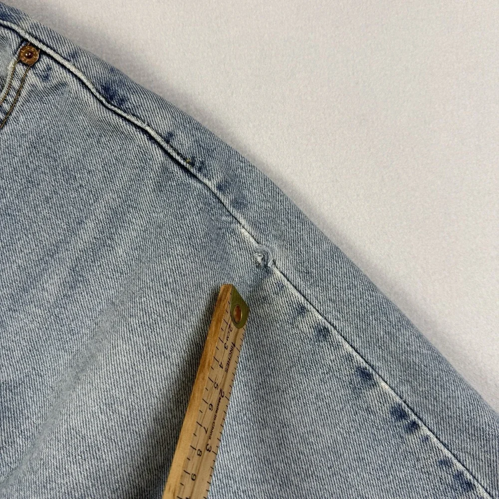 Vintage Levis 505 Mens Shorts Size 42 Distressed Light‎ Wash Blue Denim Sm Flaw